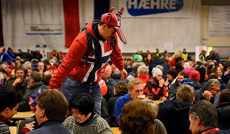 Fest på fredagskveld og Bankett på lørdag